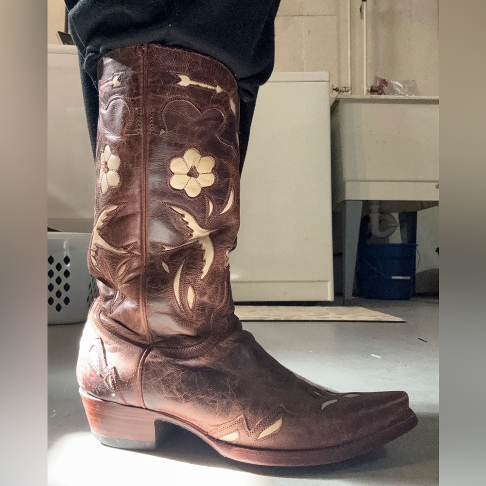 Old Gringo Distressed Brown Leather Boots - Picture 4 of 8